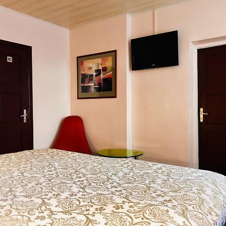 Maria Hostel Valga Bagian luar foto