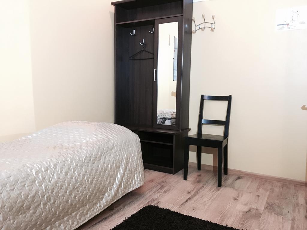 Maria Hostel Valga Bagian luar foto
