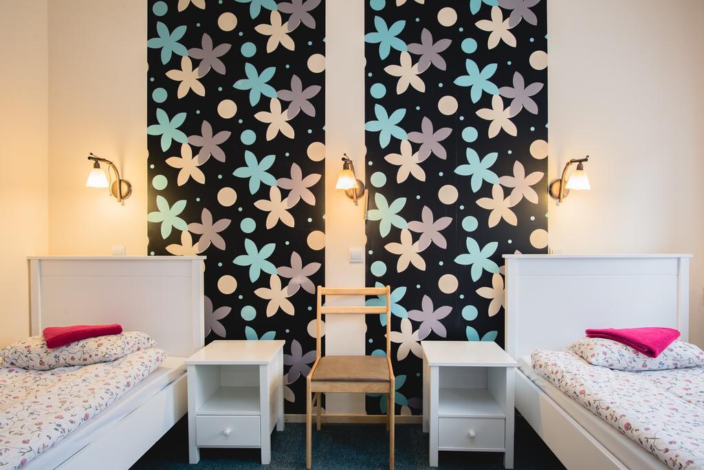 Maria Hostel Valga Bagian luar foto